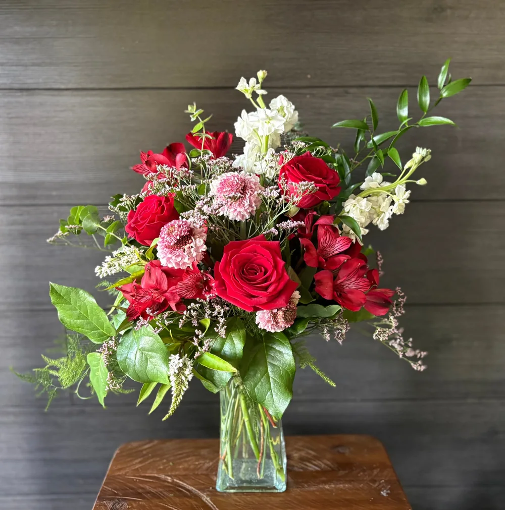 Roxanne by DeVine's Flowers & Botanicals